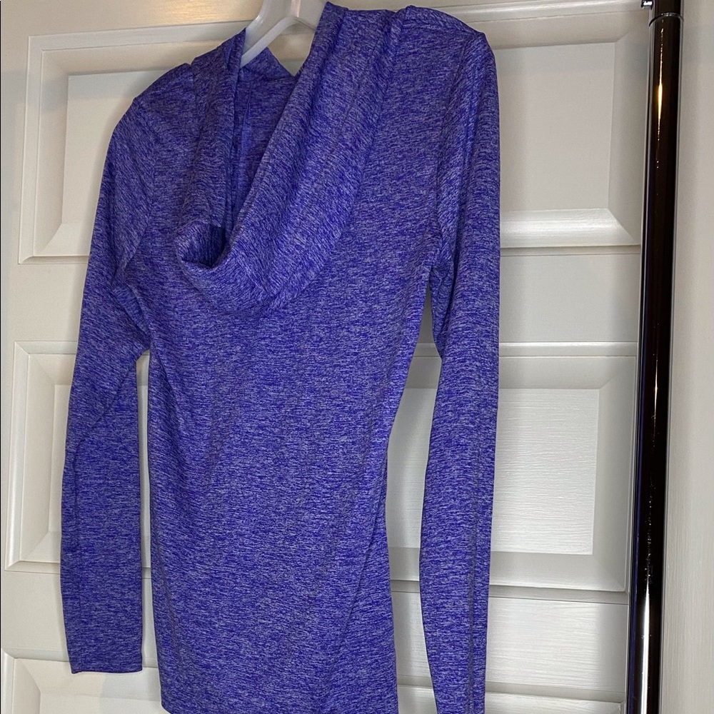 Nike dri-fit longsleeve